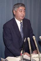 Nakatani holds press conference over scandal
